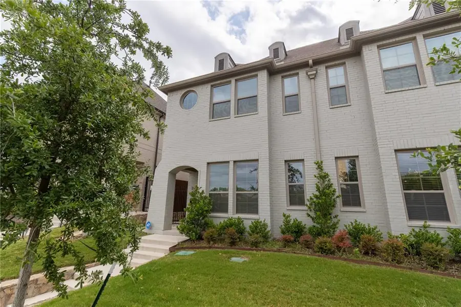 2609 Mccart Avenue, Fort Worth, TX 76110 - #3