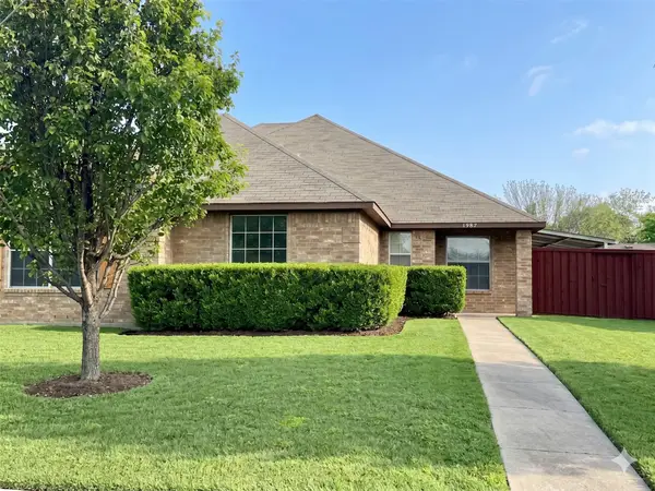 1987 Castle Drive, Garland, TX 75040
