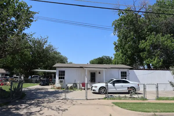 3600 Ellis Avenue, Fort Worth, TX 76106