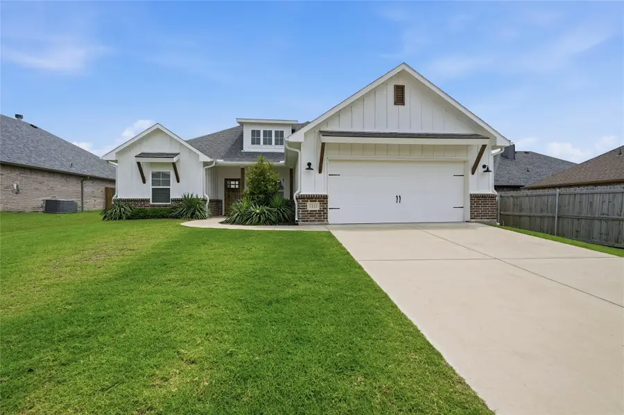 1411 Saratoga Drive, Sherman, TX 75092 - #2