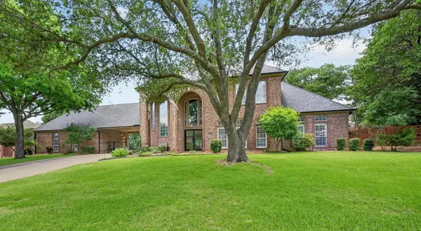 813 Pearl Drive, Southlake, TX 76092