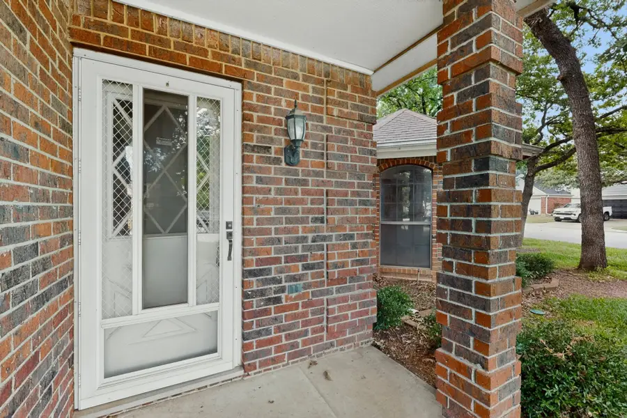 7517 Crosstimbers Lane, North Richland Hills, TX 76182 - #2