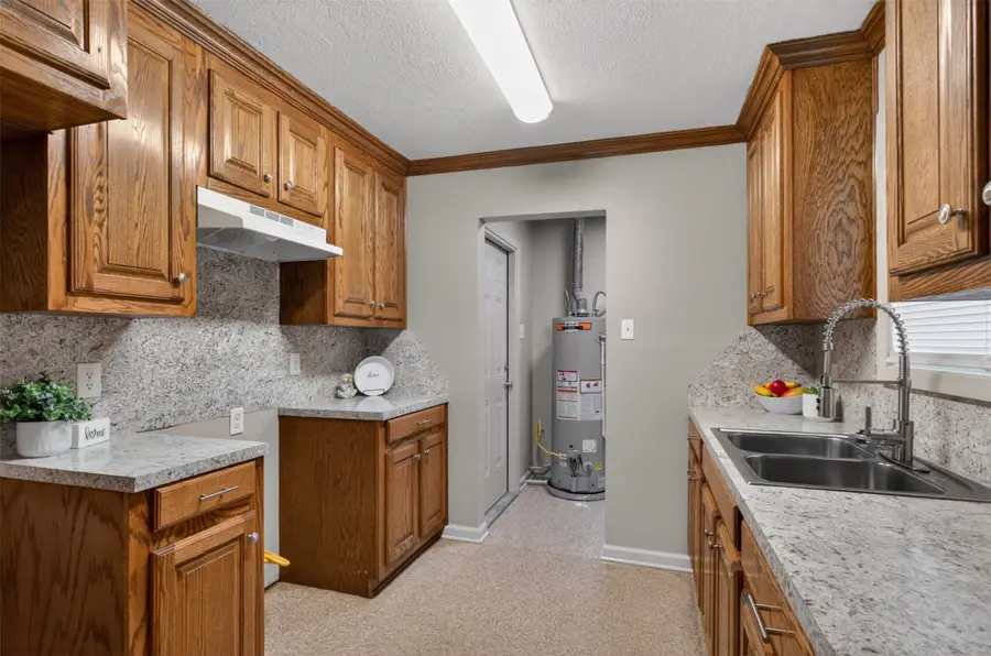 1110 Dunbriar Drive, Shreveport, LA 71107 - #3