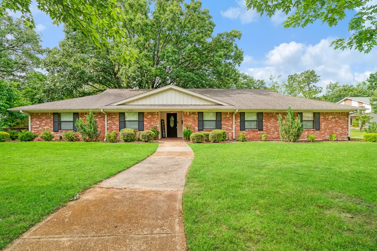 3210 Allen Street, Paris, TX 75460 - #1