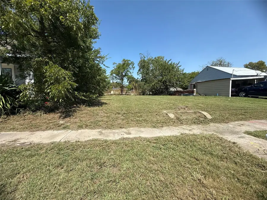2006 Oneal Street, Greenville, TX 75401 - #3