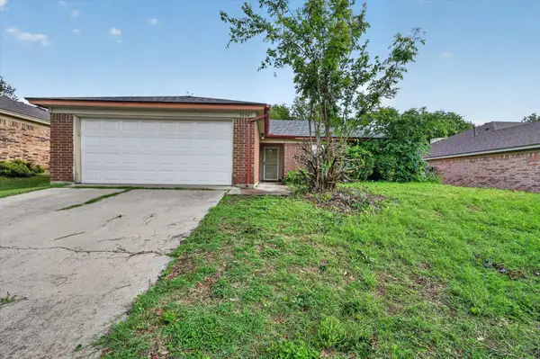 5724 Sea Breeze Lane, Fort Worth, TX 76135