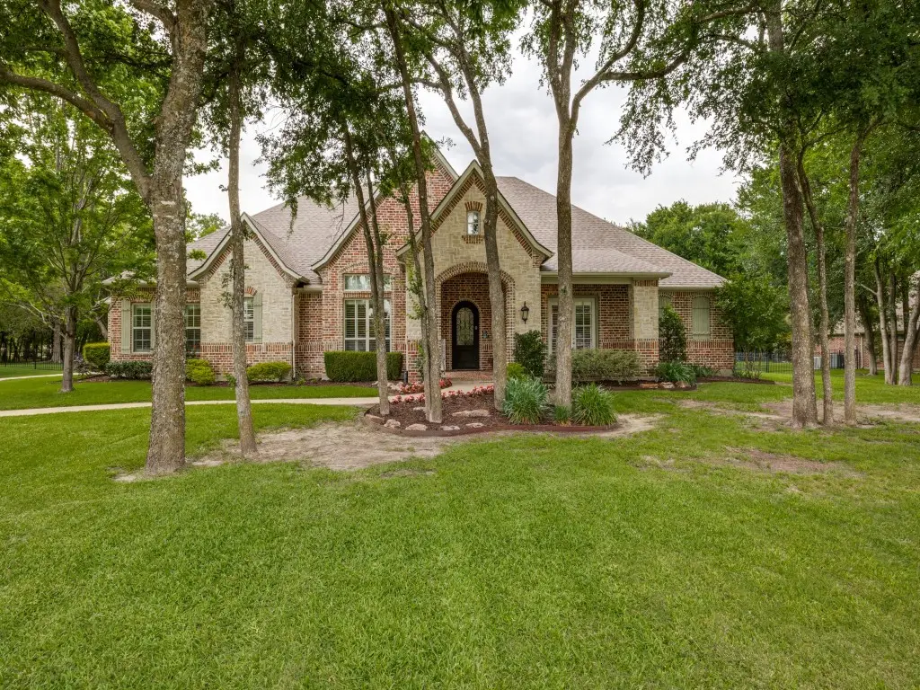 2705 Wolf Creek Drive, Lucas, TX 75002 - #1