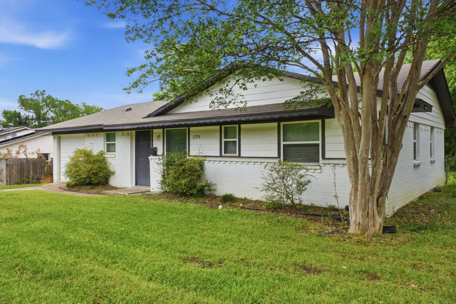 1724 Spring Lake Drive, Mesquite, TX 75149 - #2