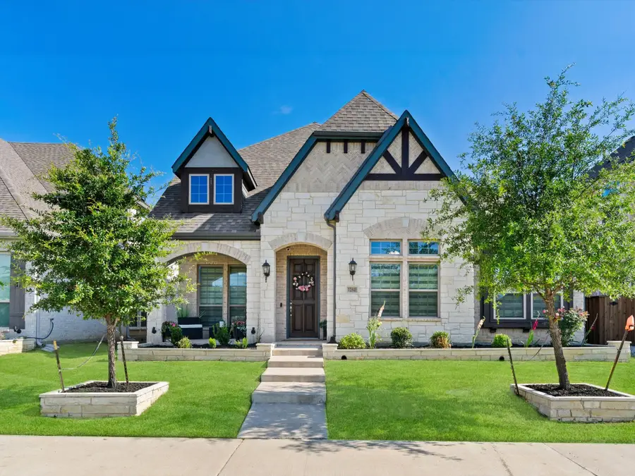 12543 Mercer Parkway, Farmers Branch, TX 75234 - #2