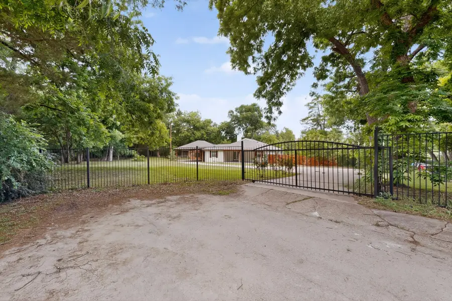 513 Ten Mile Drive, Desoto, TX 75115 - #3