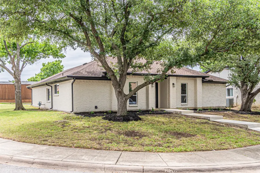 2220 Greenvalley Drive, Carrollton, TX 75007 - #2