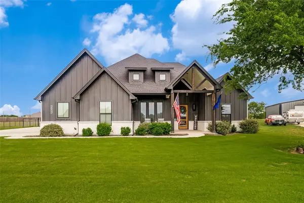 2037 Sunset Ridge Drive, Weatherford, TX 76087