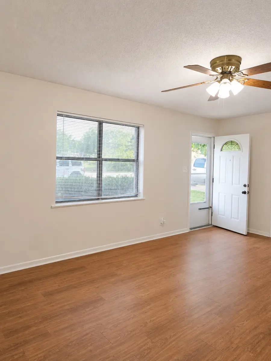 3928 Crestridge Drive, Brownwood, TX 76801 - #3