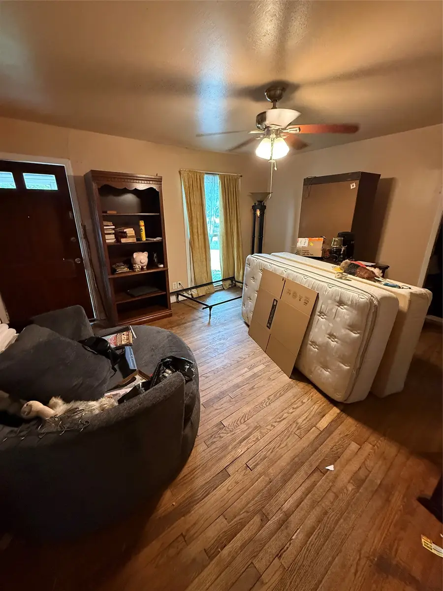 2122 Fort Worth Street, Grand Prairie, TX 75050 - #3