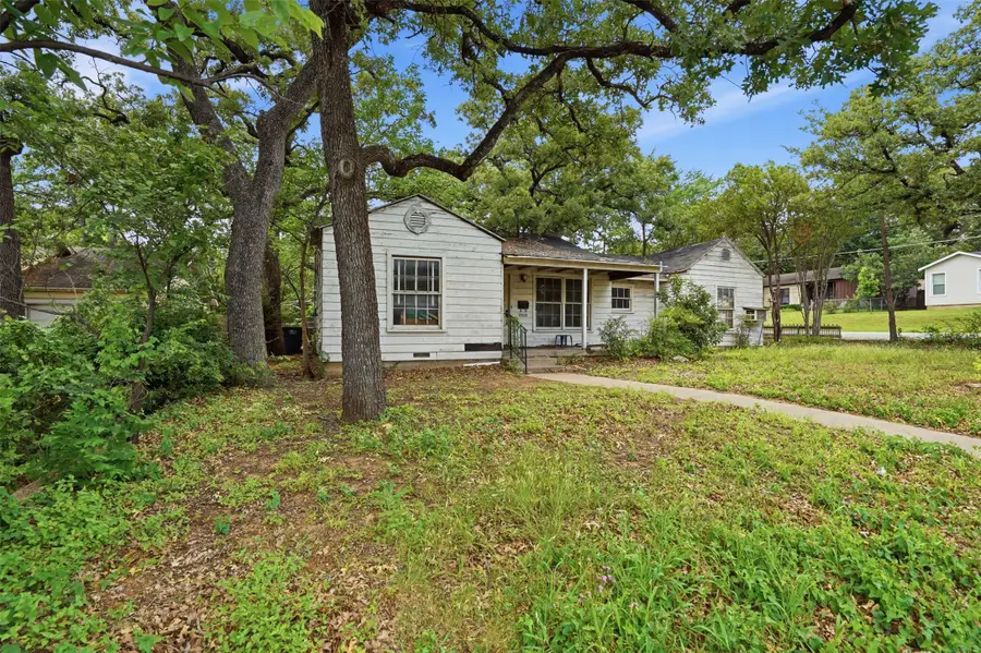 2900 Hunter Street, Fort Worth, TX 76112 - #3