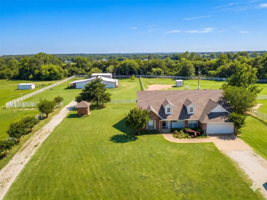2113 Fm 2123, Paradise, TX 76073 - #3