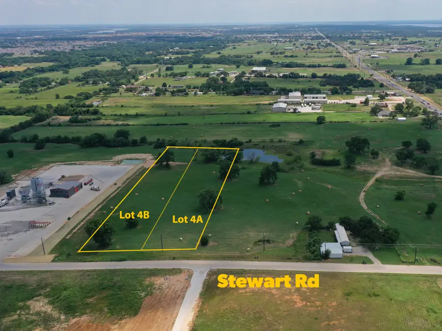 8677 Stewart Rd, Aubrey, TX 76227 - #2