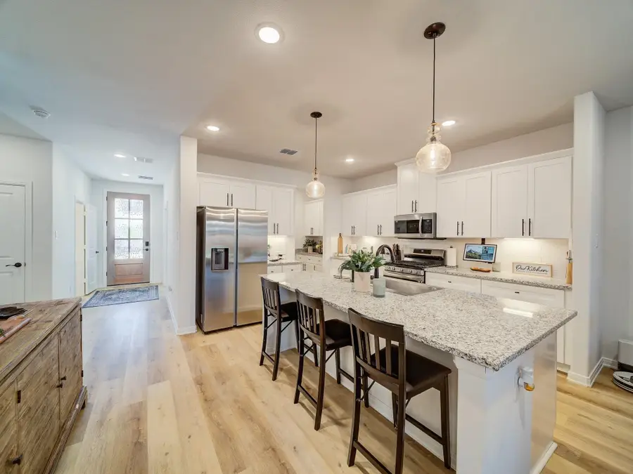 1820 Temple Hills, Van Alstyne, TX 75495 - #3