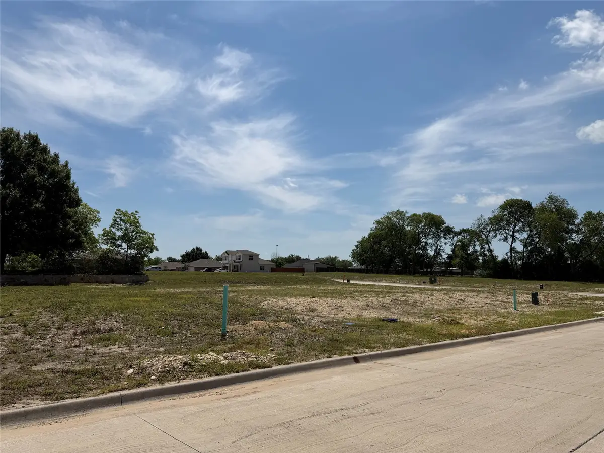 100 Choctaw Drive, Leonard, TX 75452 - #1
