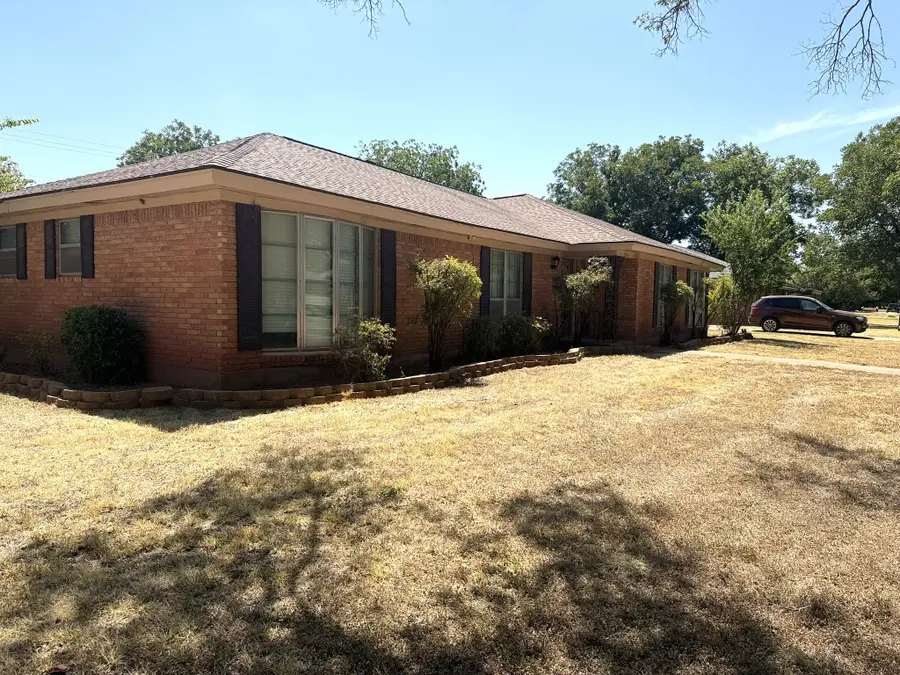 4201 S 20th Street, Abilene, TX 79605 - #2