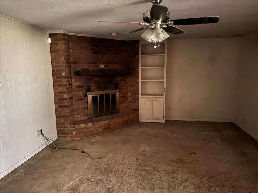 344 Wesley Drive, Corsicana, TX 75110 - #2