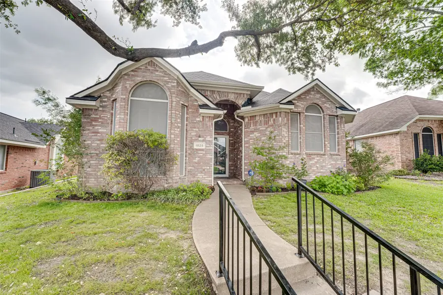 1825 Ambrose Drive, Rowlett, TX 75089 - #2