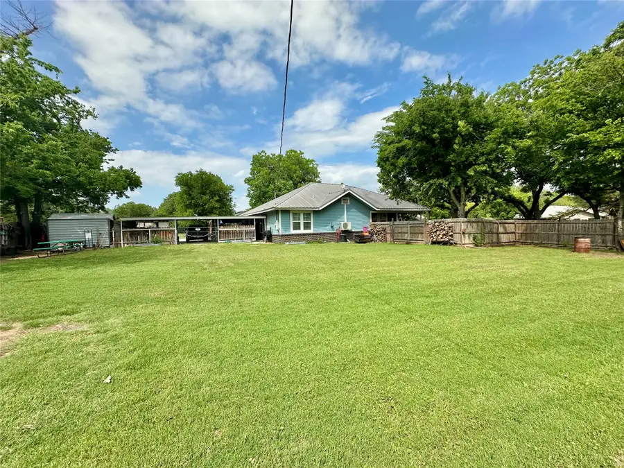 121 N Homer Street, Ranger, TX 76470 - #3