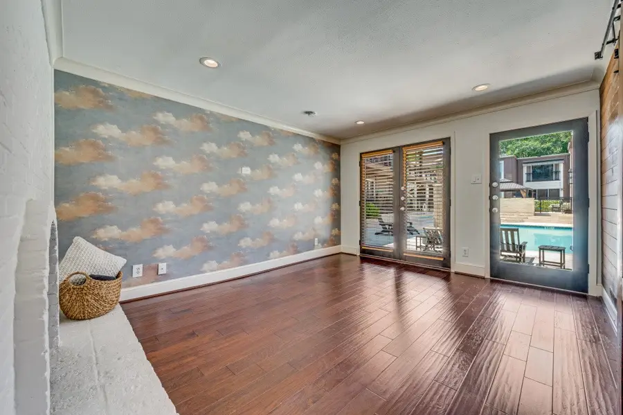 5926 Sandhurst Lane #124, Dallas, TX 75206 - #2