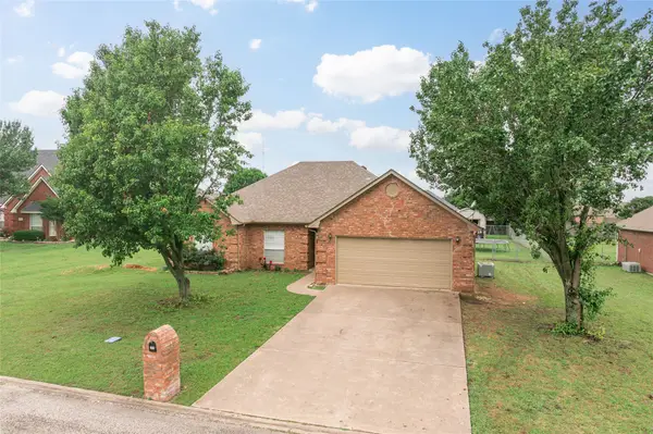 408 Sunshine Trail, Bells, TX 75414