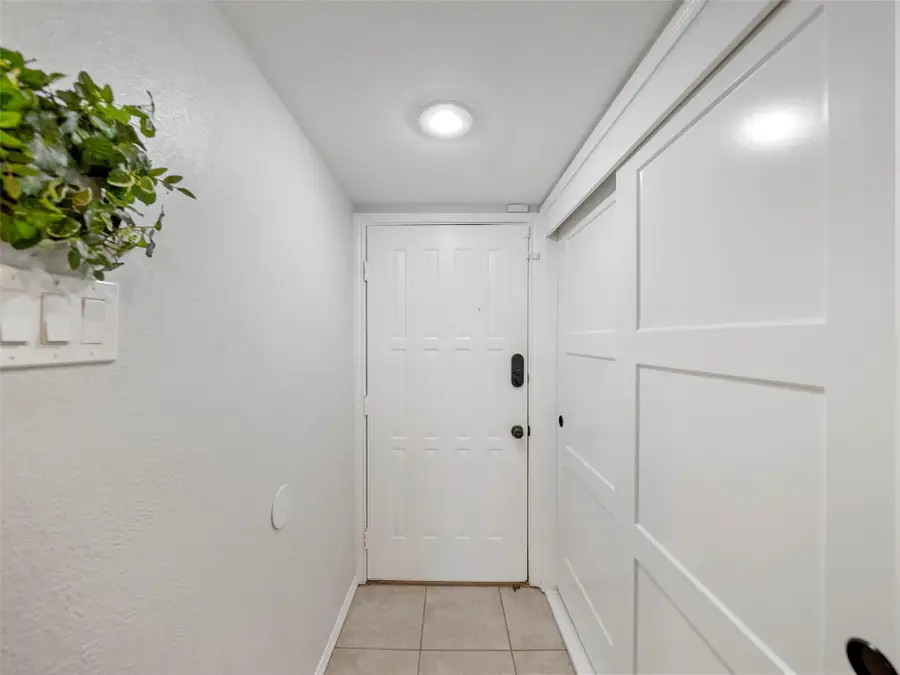 2505 Wedglea Drive #126, Dallas, TX 75211 - #3