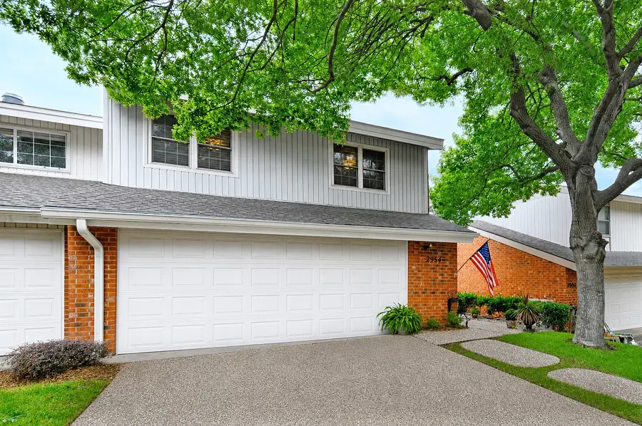 2954 Woodcroft Circle, Carrollton, TX 75006 - #2