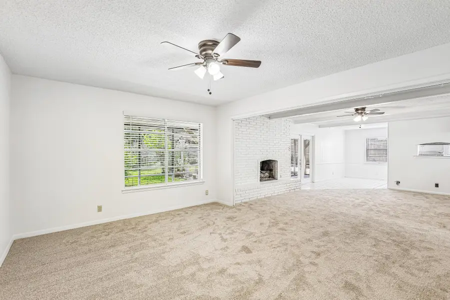 6313 Whitman Avenue, Fort Worth, TX 76133 - #3