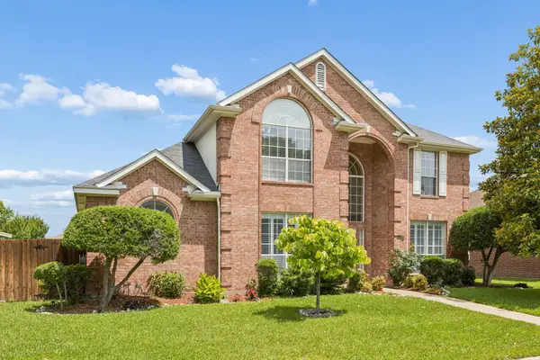 7513 Caribbean Drive, Rowlett, TX 75088