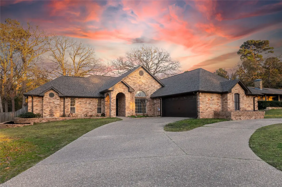 329 Hideaway Lane E, Hideaway, TX 75771 - #1