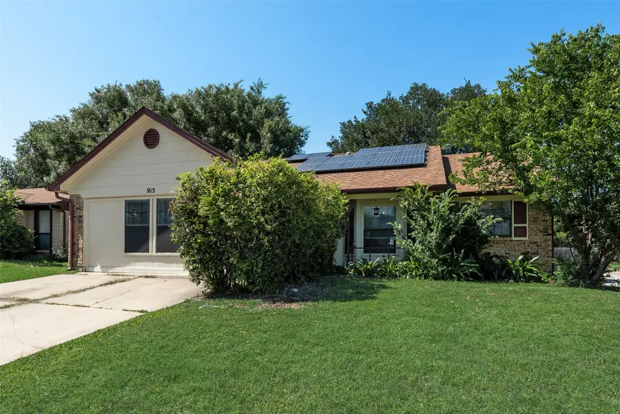 915 Freestone Drive, Arlington, TX 76017 - #3