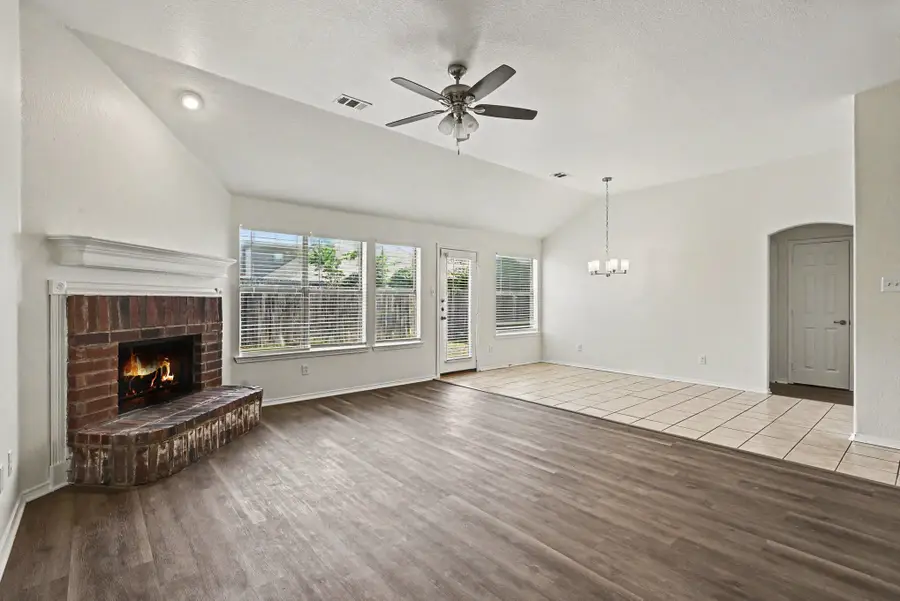 516 Bent Oak Drive, Fort Worth, TX 76131 - #2