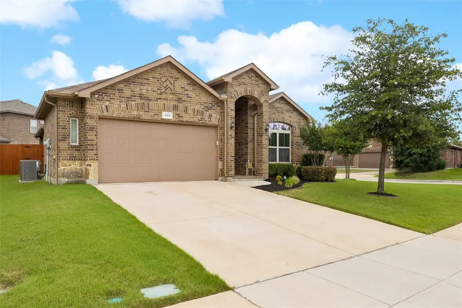 300 Delgany Trail, Haslet, TX 76052 - #2