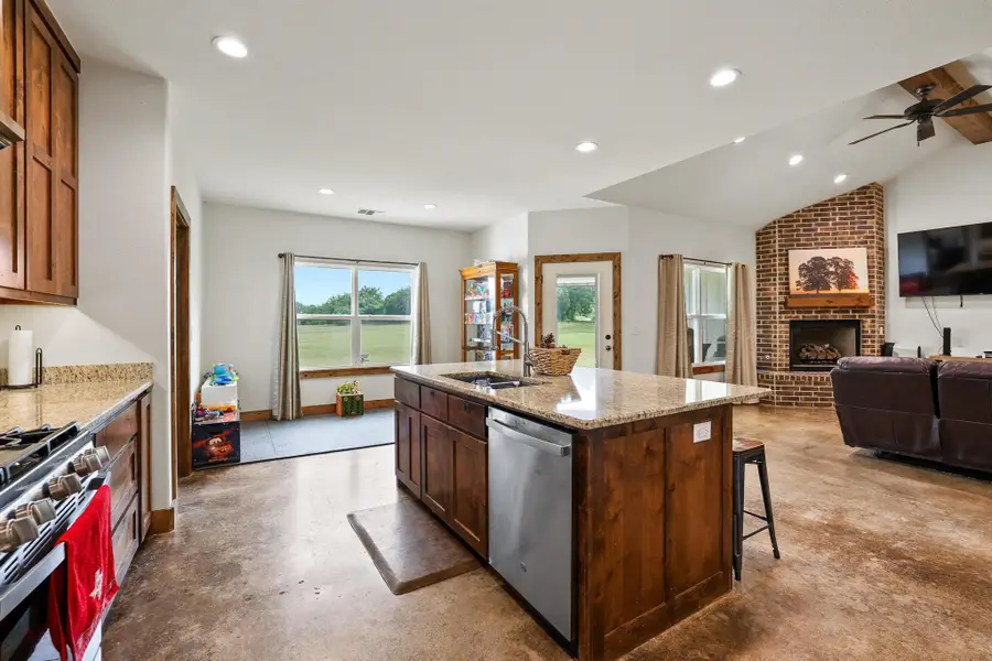 1350 County Rd 4040 Road, Ector, TX 75439 - #3