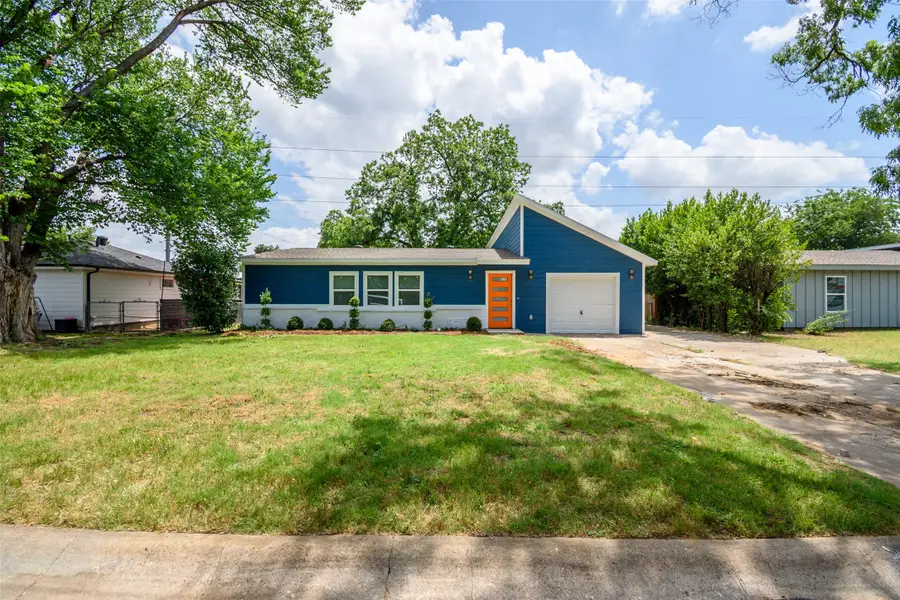 5305 Cahill Oval Street, River Oaks, TX 76114 - #3