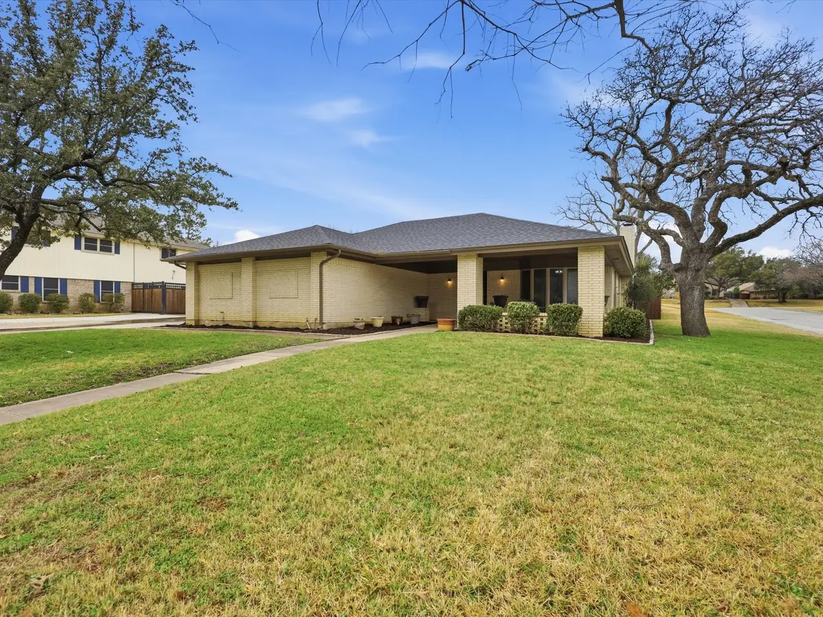 3716 Sweetbriar Lane, Colleyville, TX 76034 - #1