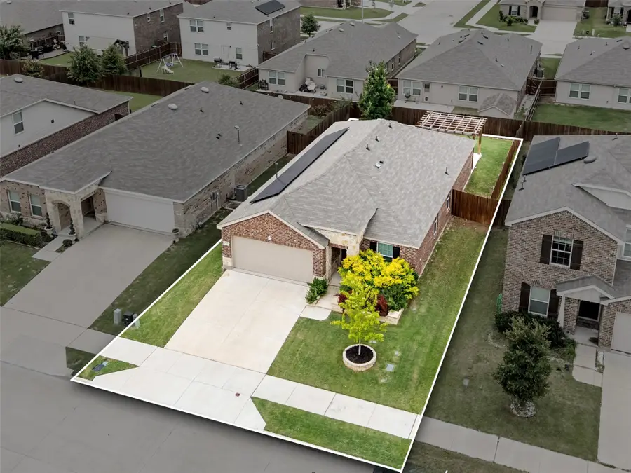 945 Shire Avenue, Haslet, TX 76052 - #2