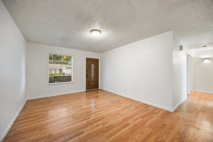5625 Marlene, Haltom City, TX 76148 - #3