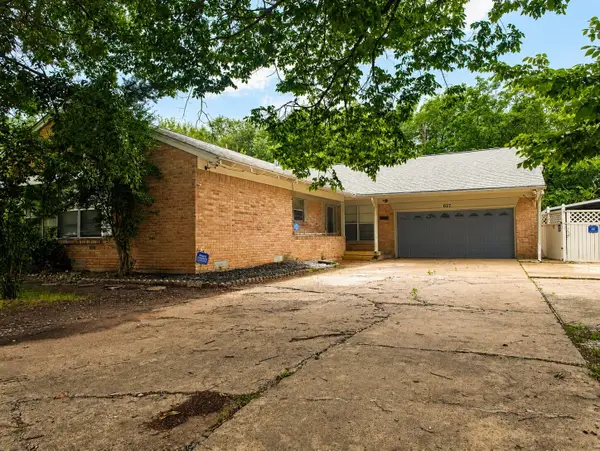 627 Kingston Drive, Irving, TX 75061