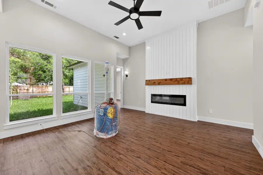 3711 Metropolitan Avenue, Dallas, TX 75210 - #2