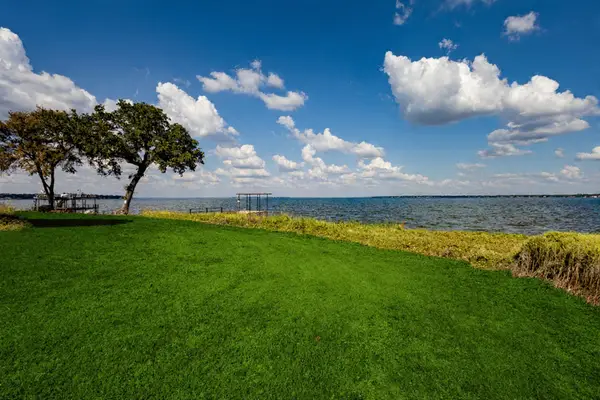 1344 E Cedar Creek Parkway, Seven Points, TX 75143