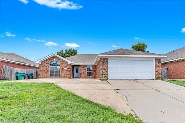 8444 Miami Springs Drive, Fort Worth, TX 76123