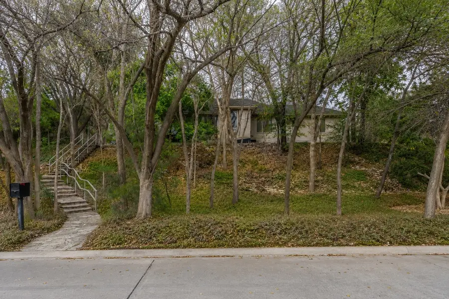 2001 Deepdale Drive, Westover Hills, TX 76107 - #2