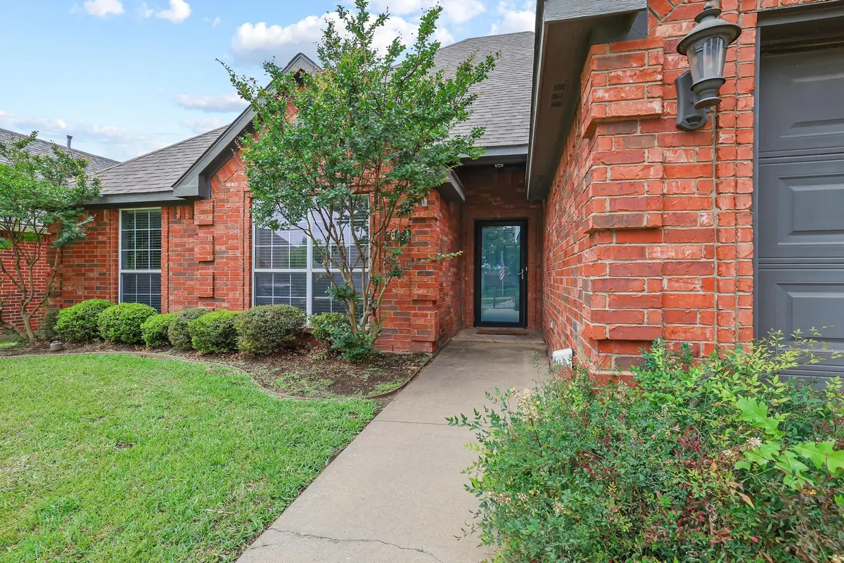 702 Madison Place, Sherman, TX 75092 - #1