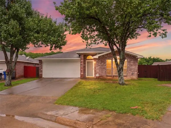 9307 Crimnson Court, Dallas, TX 75217