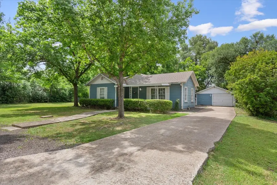 802 Avenue A, Valley Mills, TX 76689 - #3